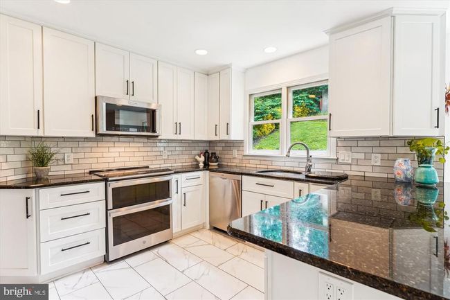 9505 Columbia Blvd, House other with 5 bedrooms, 4 bathrooms and null parking in SILVER SPRING MD | Image 8