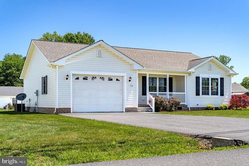106 7th St, GROTTOES, VA, 24441-1708 | Card Image
