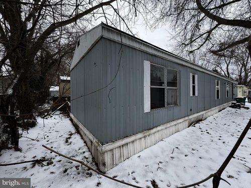 1417 Wana Dr, ERIE, PA, 16505-3942 | Card Image