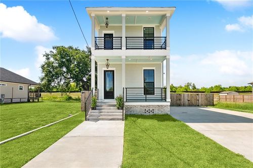 1938 Benjamin St, Arabi, LA, 70032-1758 | Card Image