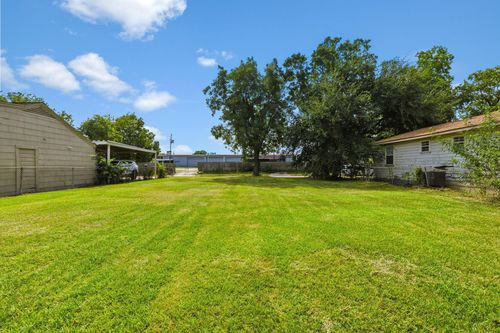 3327 Natchez St, Houston, TX, 77021-2475 | Card Image