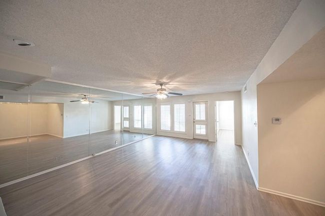 APT-21 - 2100 W Wadley Ave, Condo with 3 bedrooms, 3 bathrooms and 1 parking in Midland TX | Image 7