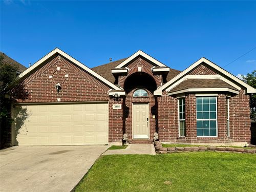 4808 Spoon Drift Dr, Fort Worth, TX, 76135-2090 | Card Image