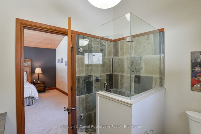 2 - 1086 Brackenrig Rd, House other with 3 bedrooms, 2 bathrooms and 4 parking in Port Carling ON | Image 25