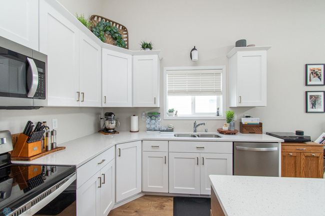 Kitchen | Image 16