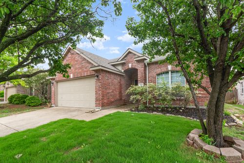 1105 Piedmont Dr, Mckinney, TX, 75071-6091 | Card Image
