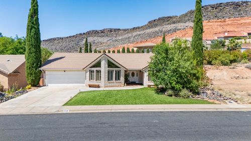 226 S Donlee Dr, St George, UT, 84770 | Card Image