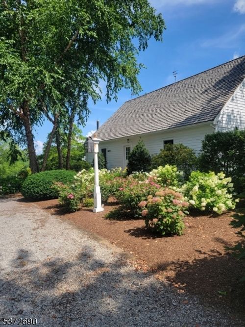 33 Rittenhouse Rd, STOCKTON, NJ, 08559-1502 | Card Image