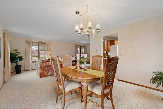 Informal Dining Room | Image 7
