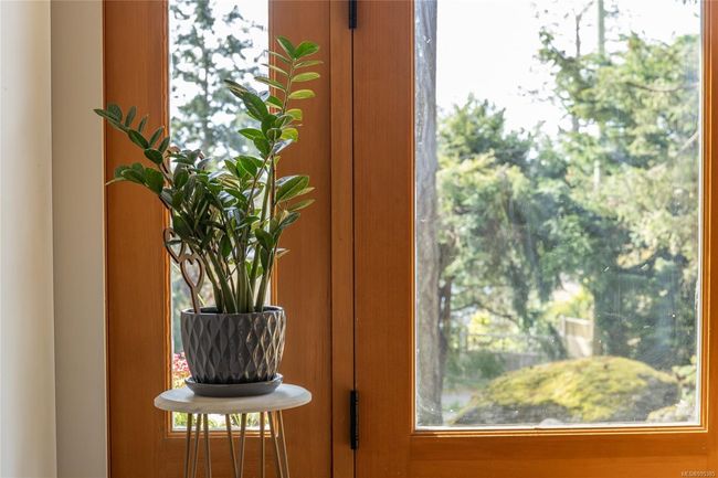 4810 Cannon Cres, House other with 3 bedrooms, 2 bathrooms and 3 parking in Pender Island BC | Image 43