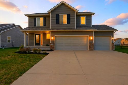 1110 Caitlin Dr Se, Bondurant, IA, 50035-2303 | Card Image