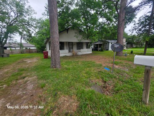 1903 N Main St, Bonham, TX, 75418-2617 | Card Image