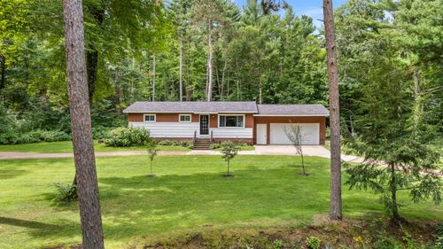 2812 Cedar Rd, Rosholt, WI, 54473-8896 | Card Image