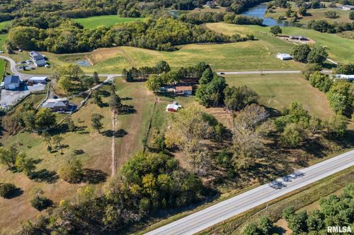 1487 Mccloud Rd, Aledo, IL, 61231-8777 | Card Image