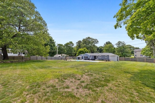 213 Thurston St, House other with 3 bedrooms, 1 bathrooms and 6 parking in Wrentham MA | Image 30