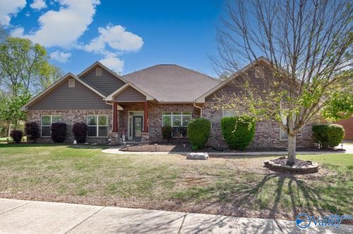 205 Maplebrook Dr, Madison, AL, 35756-3970 | Card Image