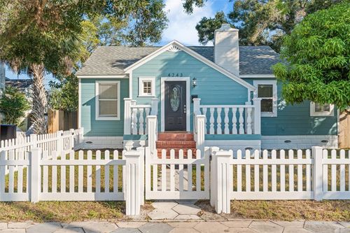 4243 1st Ave S, ST PETERSBURG, FL, 33711-1114 | Card Image
