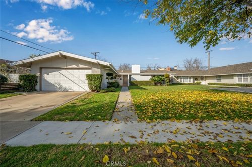 3241 Druid Ln, Los Alamitos, CA, 90720-5217 | Card Image