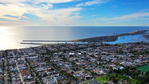 608 Marguerite Ave, Corona del Mar, CA, 92625-2396 | Card Image