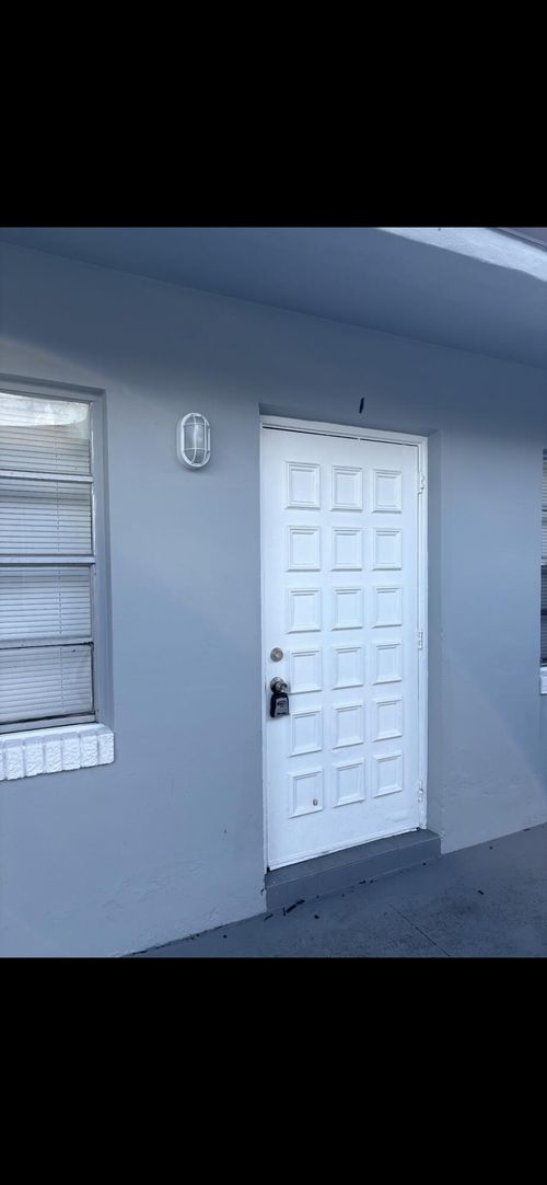 1-4031 Nw 30th Terrace, Lauderdale Lakes, FL, 33309 | Card Image