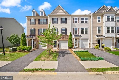 241 Schramm Loop, STEPHENS CITY, VA, 22655-6003 | Card Image