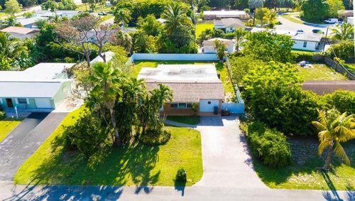 439 Forest Estate Dr, West Palm Beach, FL, 33415-2423 | Card Image