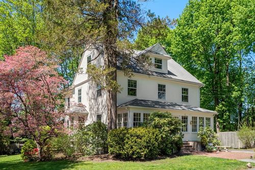 50 W Side Rd, Milton, MA, 02186-3019 | Card Image