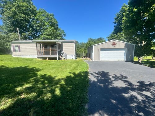 805 Highway 1611, Russell Springs, KY, 42642-8776 | Card Image