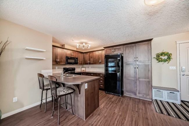 1205 - 450 Sage Valley Drive Nw, Home with 2 bedrooms, 2 bathrooms and 1 parking in Calgary AB | Image 2