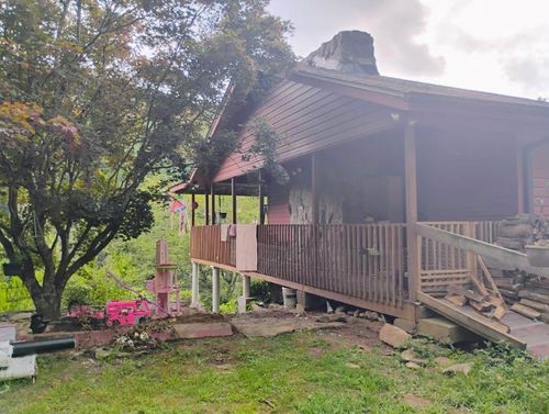 10607 Warwoman Rd, Clayton, GA, 30525-3434 | Card Image