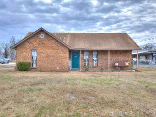 1106 Ne 8th Street, Wagoner, OK, 74467 | Card Image