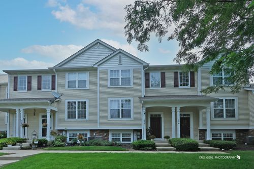 106 Terra Firma Ln, Volo, IL, 60020-3219 | Card Image