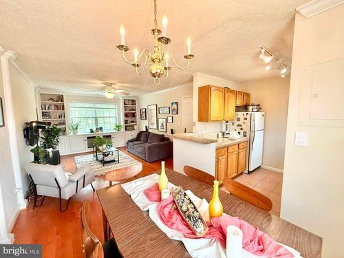 202-1616 W Abingdon Dr, ALEXANDRIA, VA, 22314-1073 | Card Image