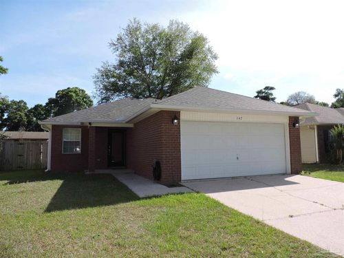 147 Creekview Dr, Pensacola, FL, 32503-7093 | Card Image