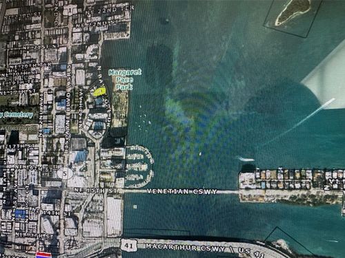 apt-3803-1900 N Bayshore Dr, Miami, FL, 33132-3020 | Card Image