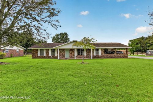 205 Saint Augustine Dr, Long Beach, MS, 39560-5312 | Card Image
