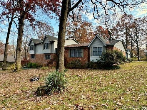 1605 Martin Dr, Pocahontas, AR, 72455-1822 | Card Image