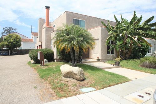 2405 Whitesands Dr, Huntington Beach, CA, 92648-5988 | Card Image