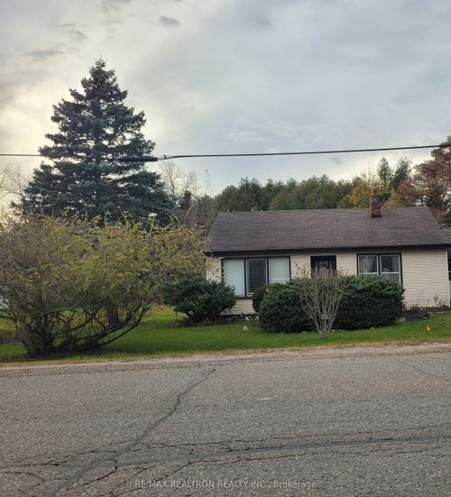 2658 Solina Rd, Bowmanville, ON, L1C6Z1 | Card Image