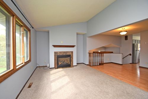 3502 Brookdale Dr N, Brooklyn Park, MN, 55443-2871 | Card Image