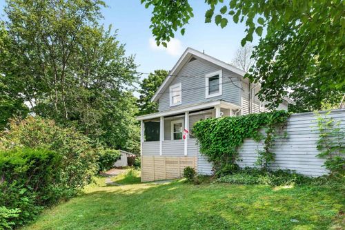 10 Braeburn Rd, Halifax, NS, B3N1C2 | Card Image