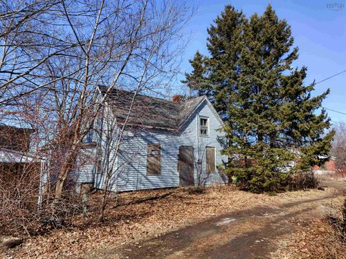 2 Fox Lane, Windsor, NS, B0N2T0 | Card Image