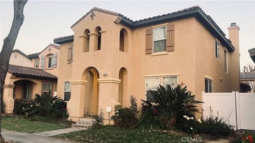 11009 Tolls Ln, Loma Linda, CA, 92354-6532 | Card Image