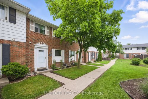 3089 Meadowbrook Lane, Windsor, ON, N8T3C5 | Card Image