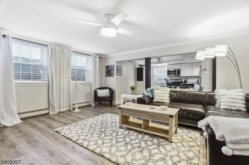 apt-a9-470 Valley Rd, Montclair, NJ, 07043-1857 | Card Image