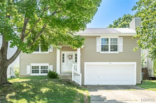 191 Autumn Chase Dr, O Fallon, MO, 63366-3969 | Card Image