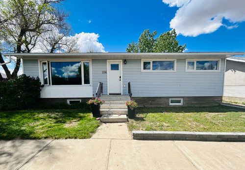 106 1 Ave W, Acadia Valley, AB, T0J0A0 | Card Image