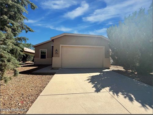 6735 E Kilkenny Pl, Prescott Valley, AZ, 86314-5897 | Card Image