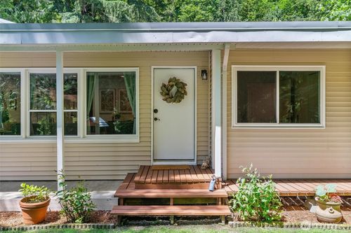 7041 Preston-Fall City Road Se, Issaquah, WA, 98027 | Card Image
