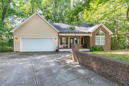 2208 Clarendon Ct Ne, Conyers, GA, 30012-2566 | Card Image